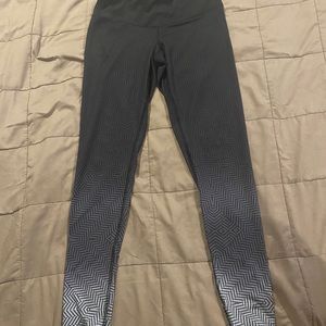 Women’s Medium workout pants